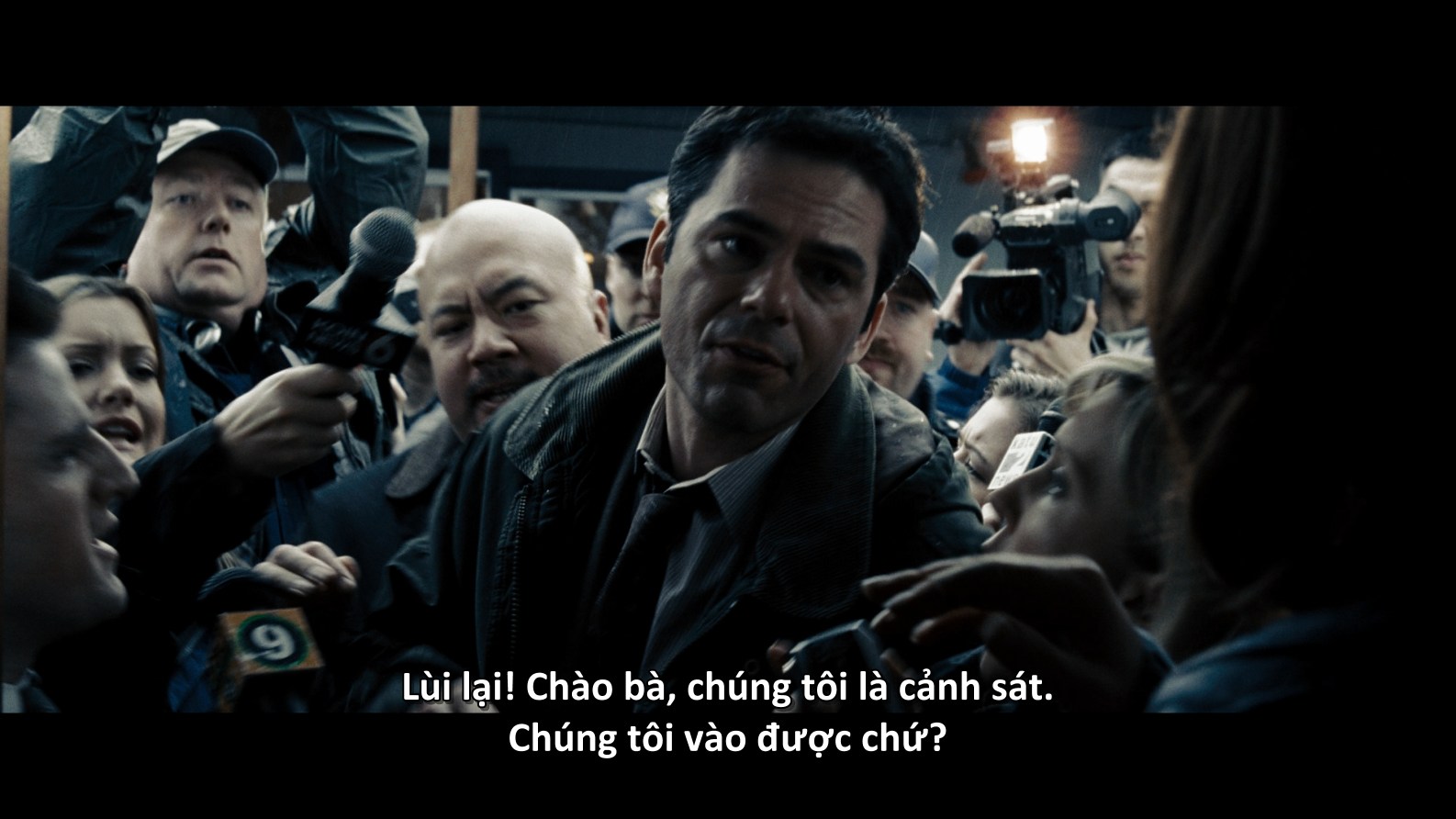 Sub-Viet-Untraceable-2008-Remux-1080p-Blu-ray-AVC-TrueHD-5.1.mkv_snapshot_00.21.09.652.jpg