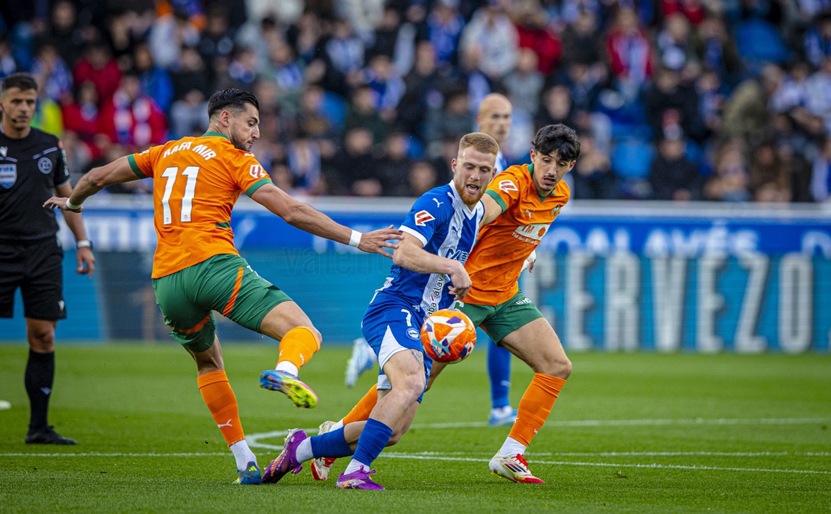 Nhận định, soi kèo Alaves vs Valencia, 02h00 ngày 21/10