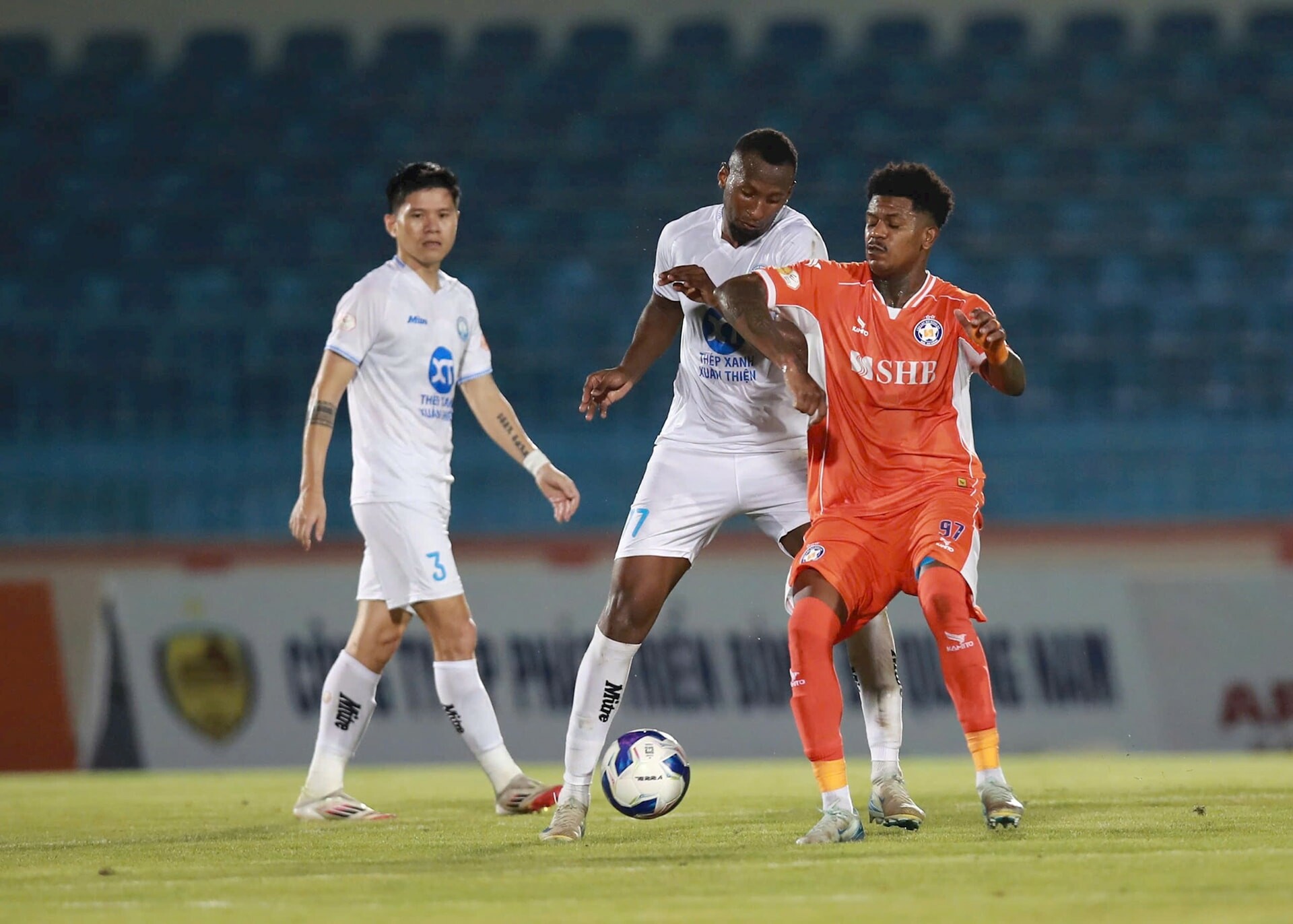 Nhận định, soi kèo Thép Xanh Nam Định vs SHB Đà Nẵng, 18h00 ngày 27/10