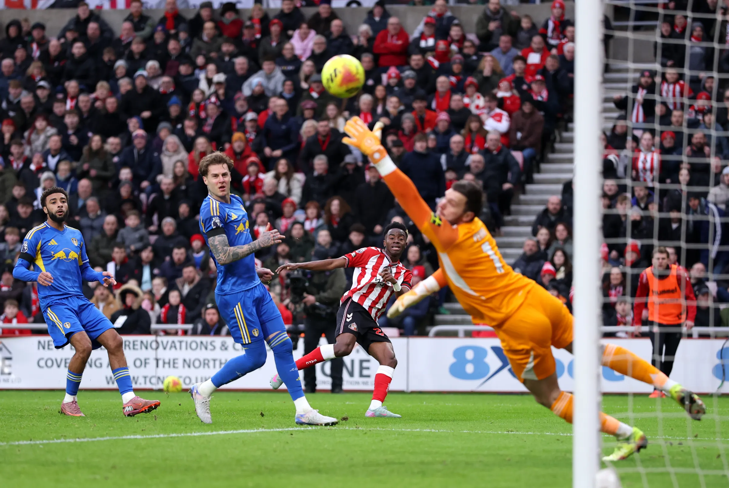 Nhận định, soi kèo Leeds United vs Sunderland AFC, 02h30 ngày 4/3