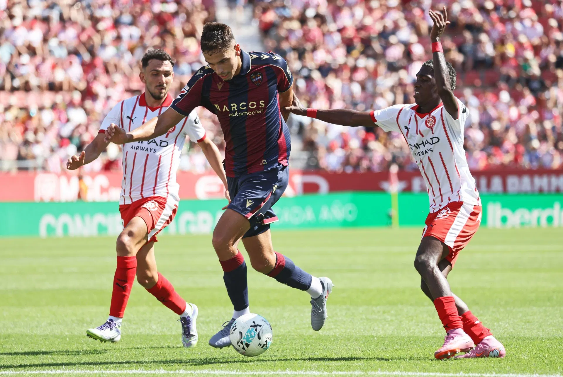 Nhận định, soi kèo Levante vs Girona, 22h15 ngày 7/3