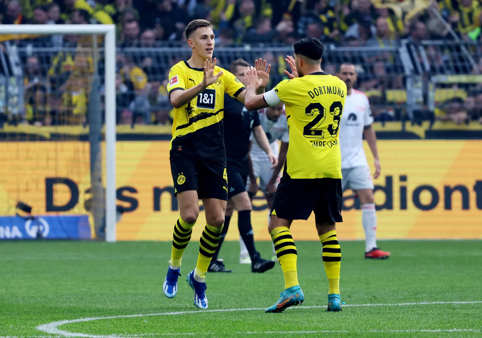 Nhận định, soi kèo Koln vs Dortmund, 00h30 ngày 8/3