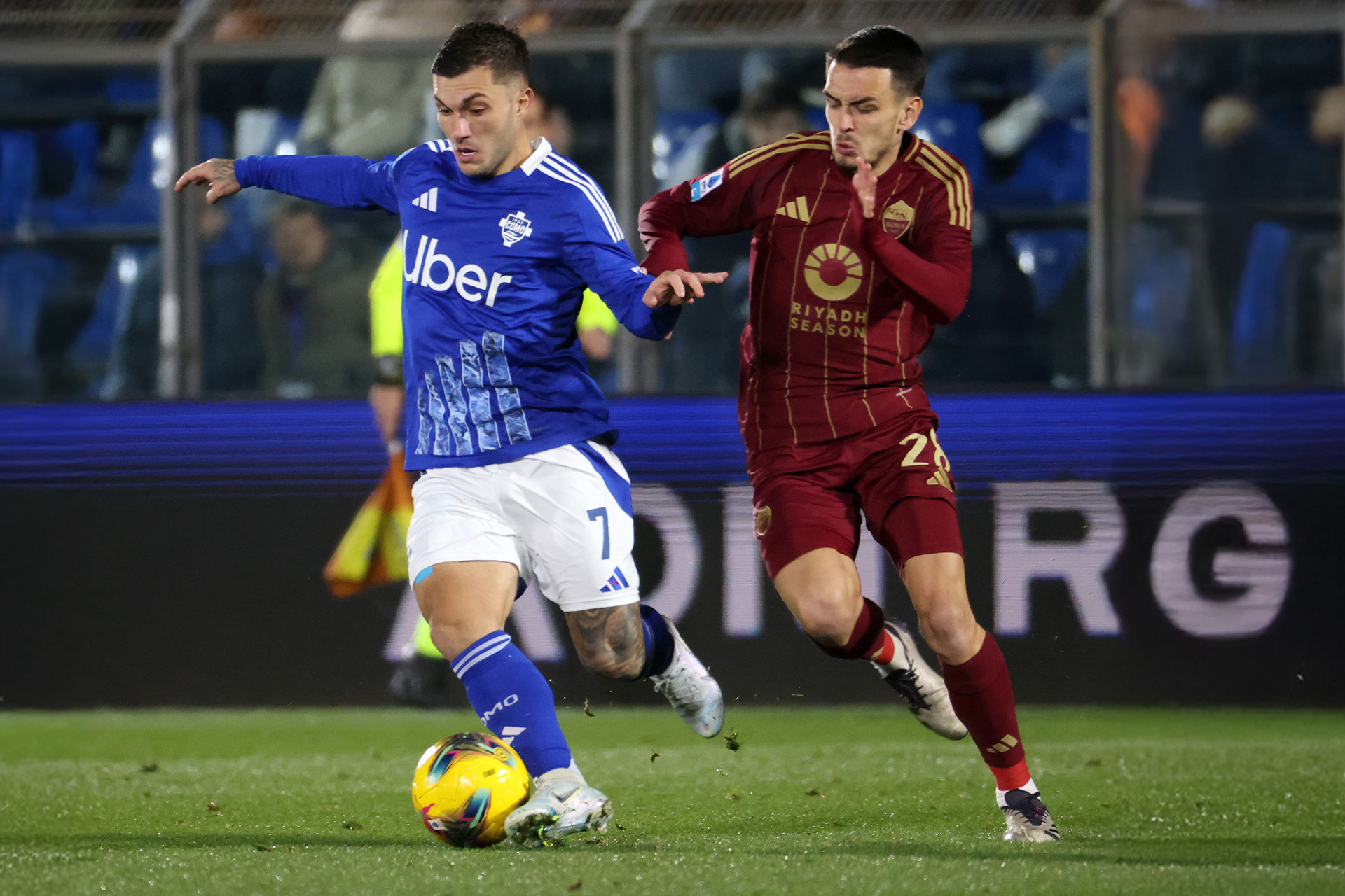 Nhận định, soi kèo Como 1907 vs AS Roma, 00h00 ngày 16/3