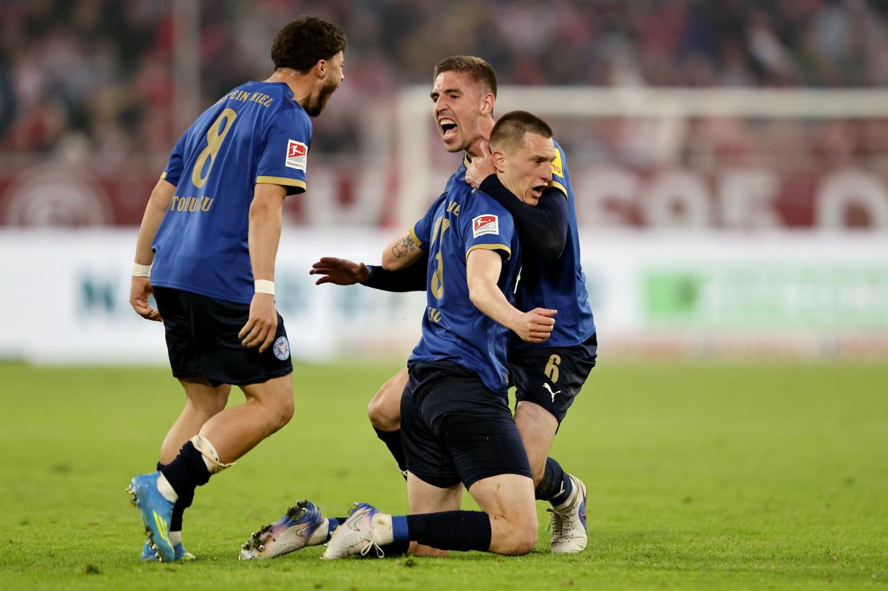 Nhận định, soi kèo Holstein Kiel vs FC Kaiserslautern, 23h30 ngày 17/4