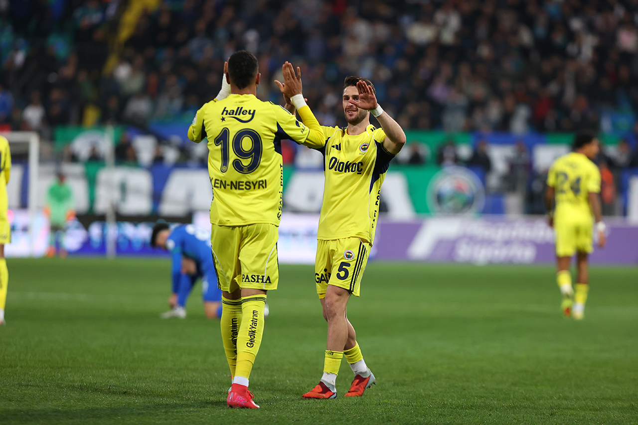 Nhận định, soi kèo Fenerbahce vs Rizespor, 00h00 ngày 18/4