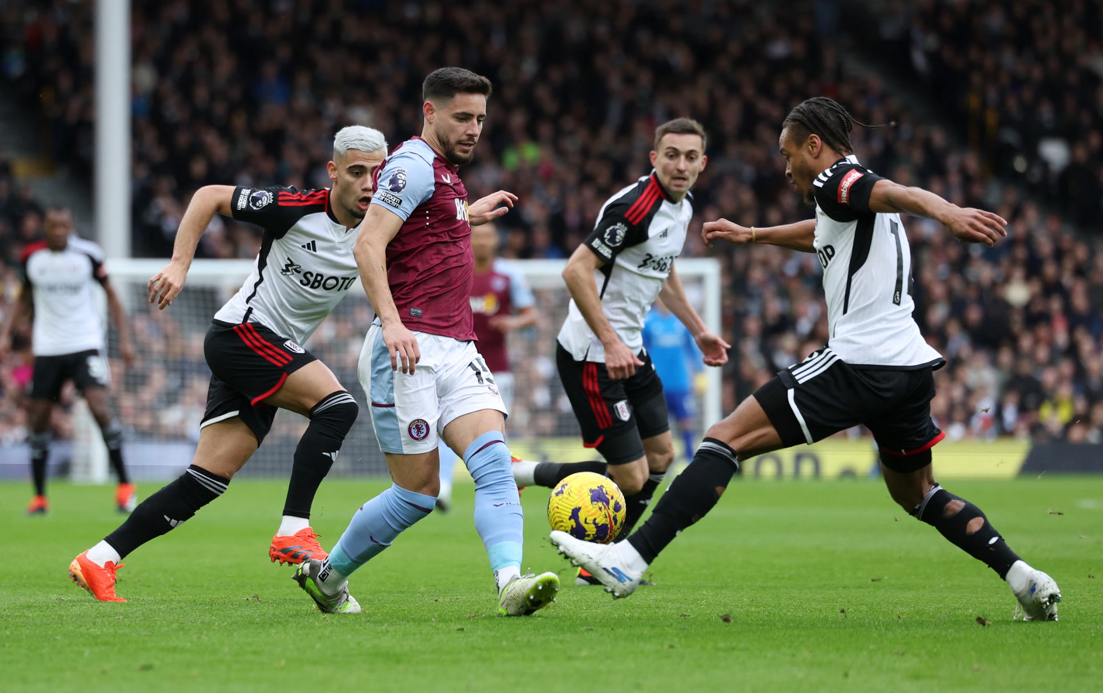 Nhận định, soi kèo Fulham vs Aston Villa, 18h30 ngày 25/4